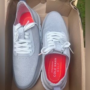 Brand New Men Cole Haan Zero Grand Golf Shoes size 10 metallic silver color